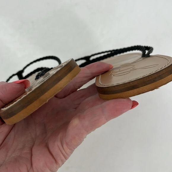 J. Crew Capri Braided Strap Flip Flop Sandals in Black - Size 10 - Picture 4 of 8